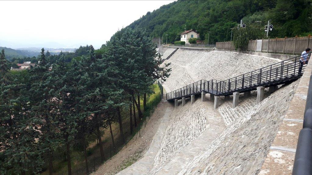 Riqualificata l'area esterna della stazione di Ronta.