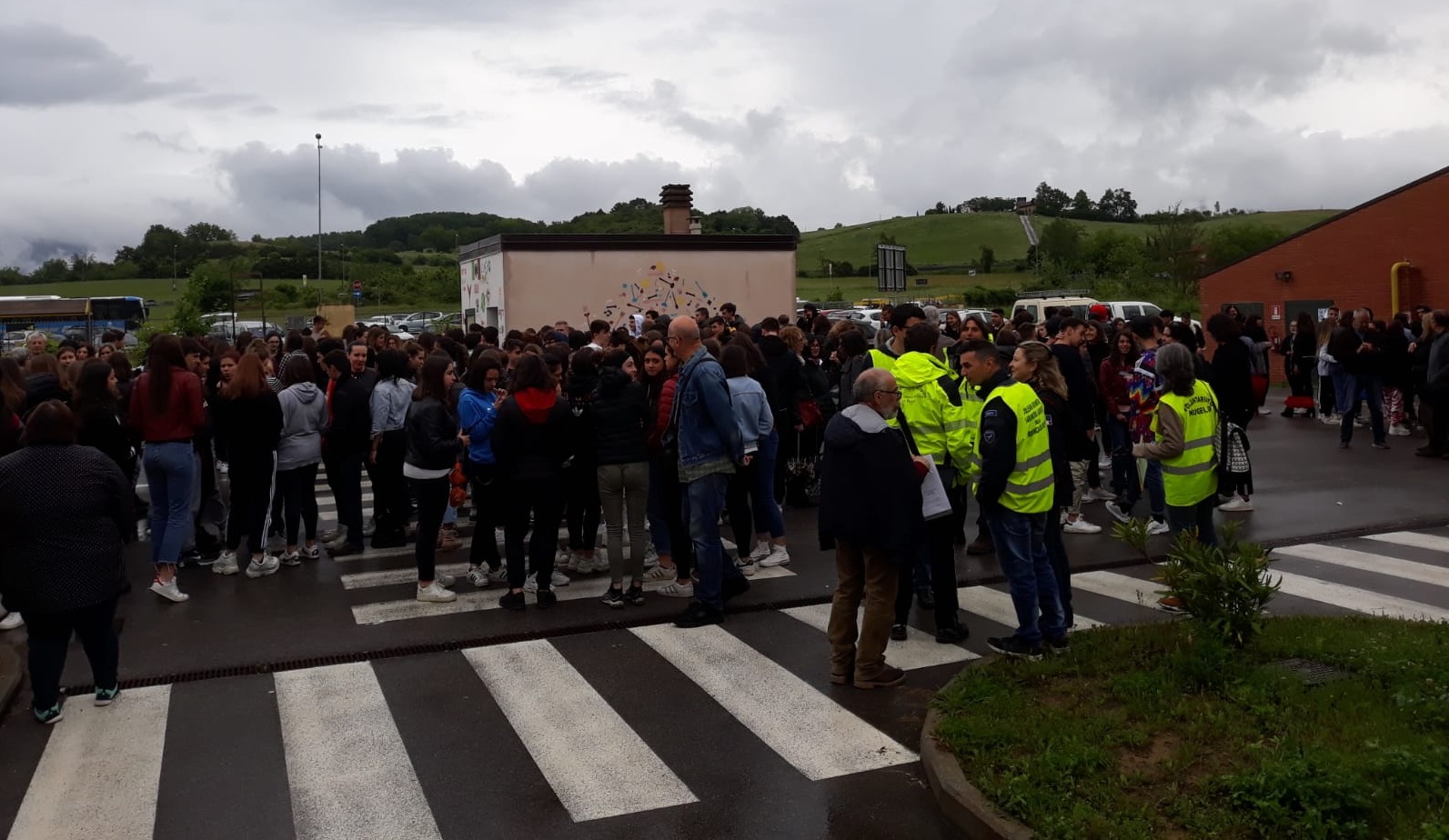 Evacuazione per le scuole del Mugello. Ieri coinvolti 6700 studenti