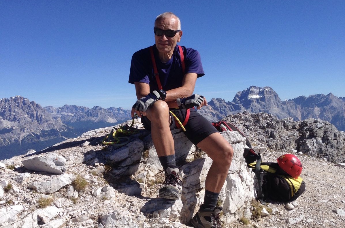 CC9B9735-A0E1-46C8-ACD7-5C6D7F9AB7D5