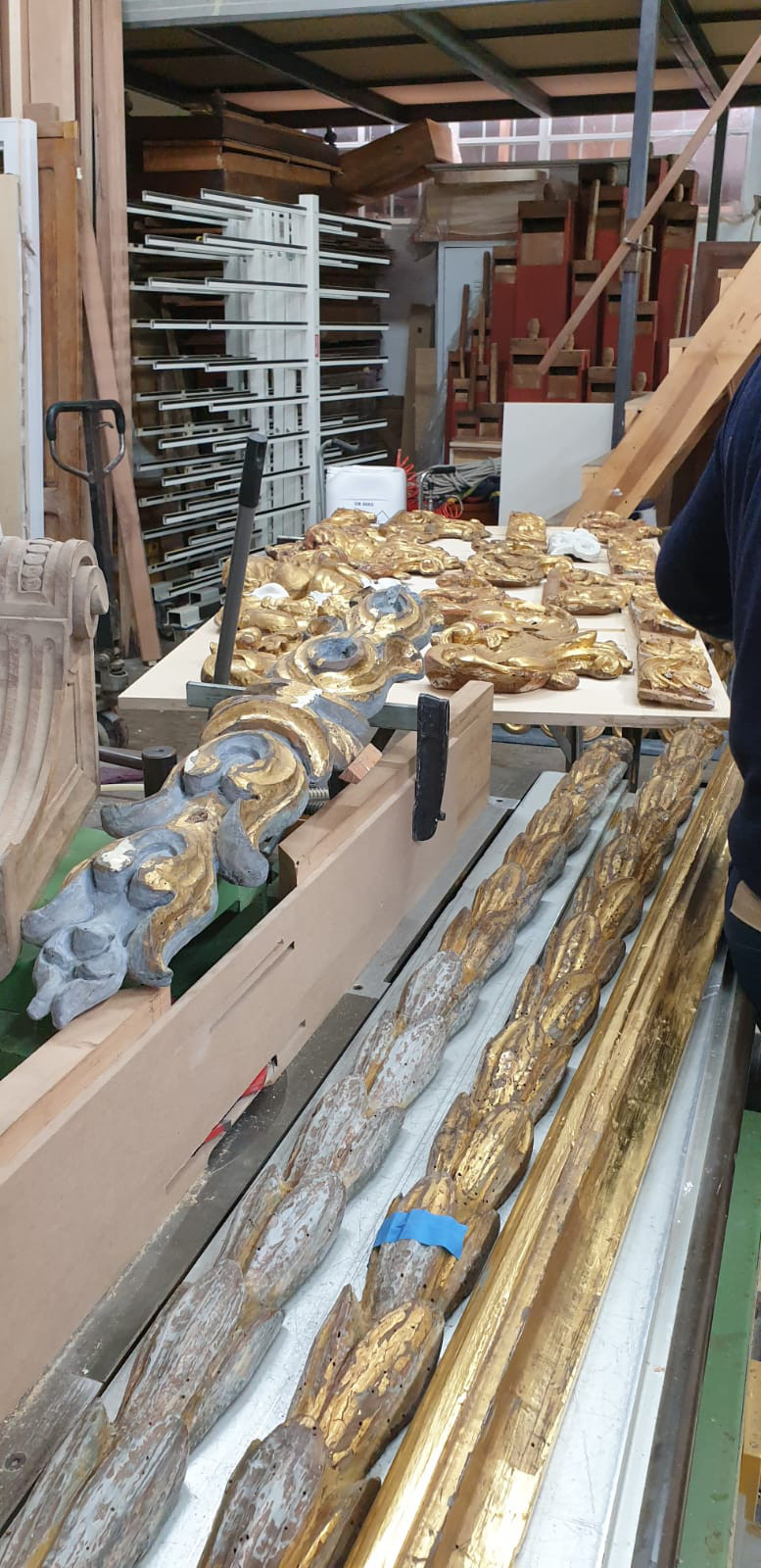 Organo Stefanini 1696. I lavori vanno avanti, nonostante la burocrazia