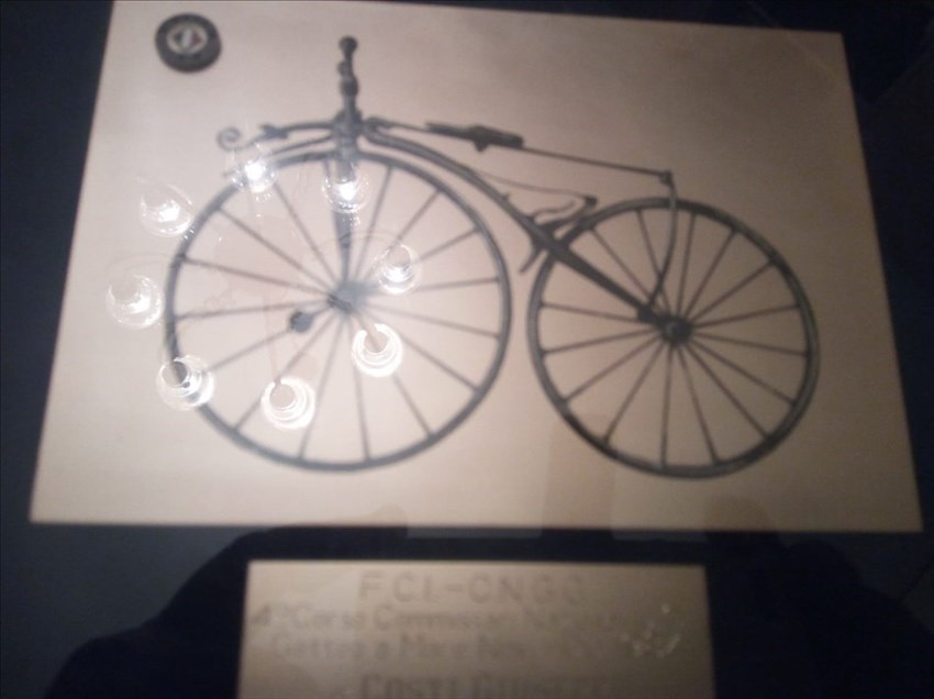 Una delle tante onorificenze della F.C.I (Federazione Ciclistica Italiana) a Giuseppe Costi per la sua lunghissima attività di Giudice di Gara.