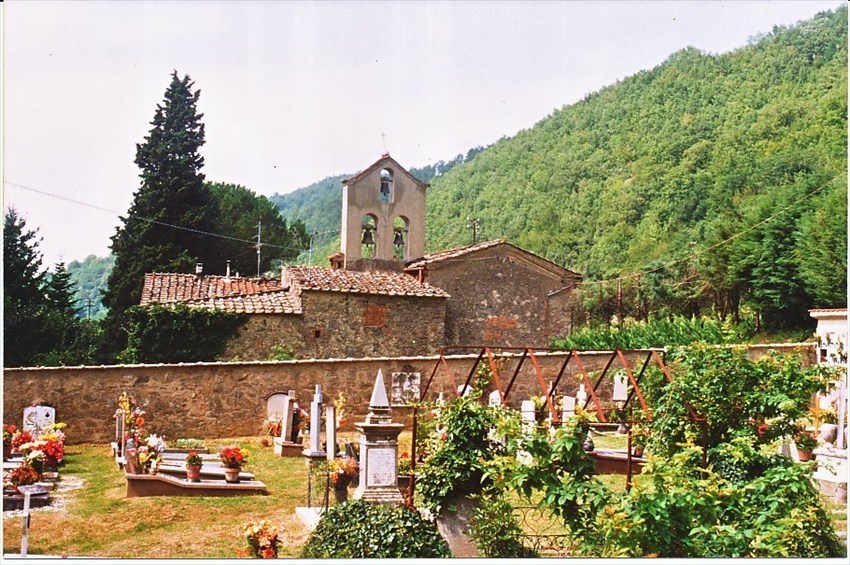 Il cimitero di Santa Felicita al Fiume di Gattaia dove è sepolto il Comandante Armando Gori, l’eroe unitamente a Luigi Rizzo,  dell’epica impresa