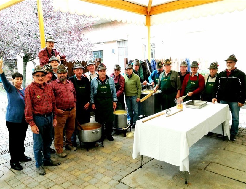 Foto 1 - Alpini polentata Casa di Riposo San Francesco
