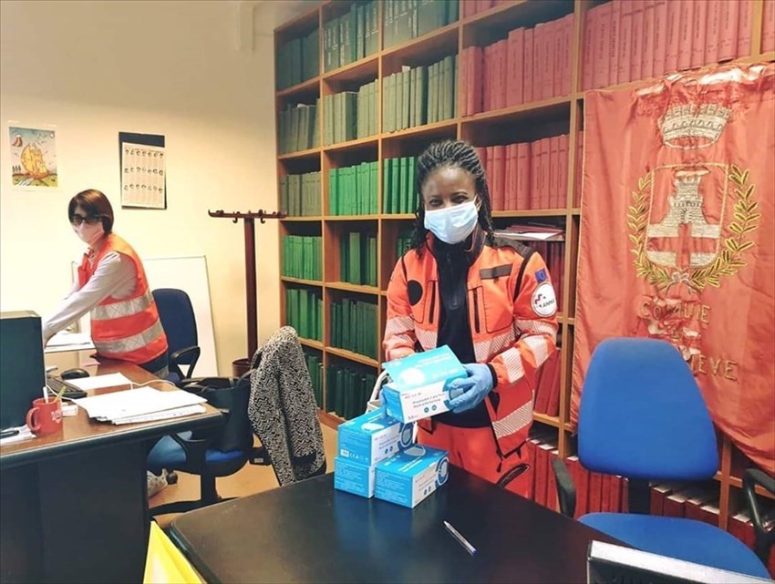 Consegna Mascherine a Pontassieve