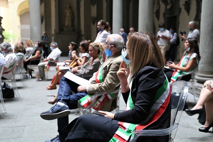 Cerimonia di siglatura dell'accordo delle "Vie di Dante"