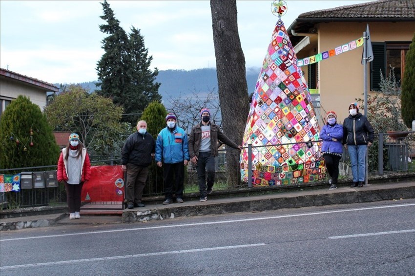 L'albero all'uncinetto