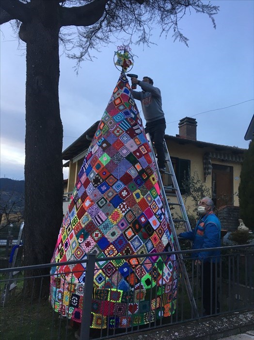 L'albero all'uncinetto