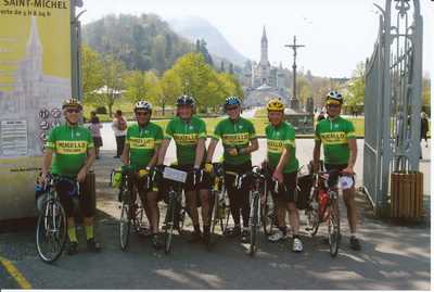 Sei mugellani in bici da Barcellona a Lourdes