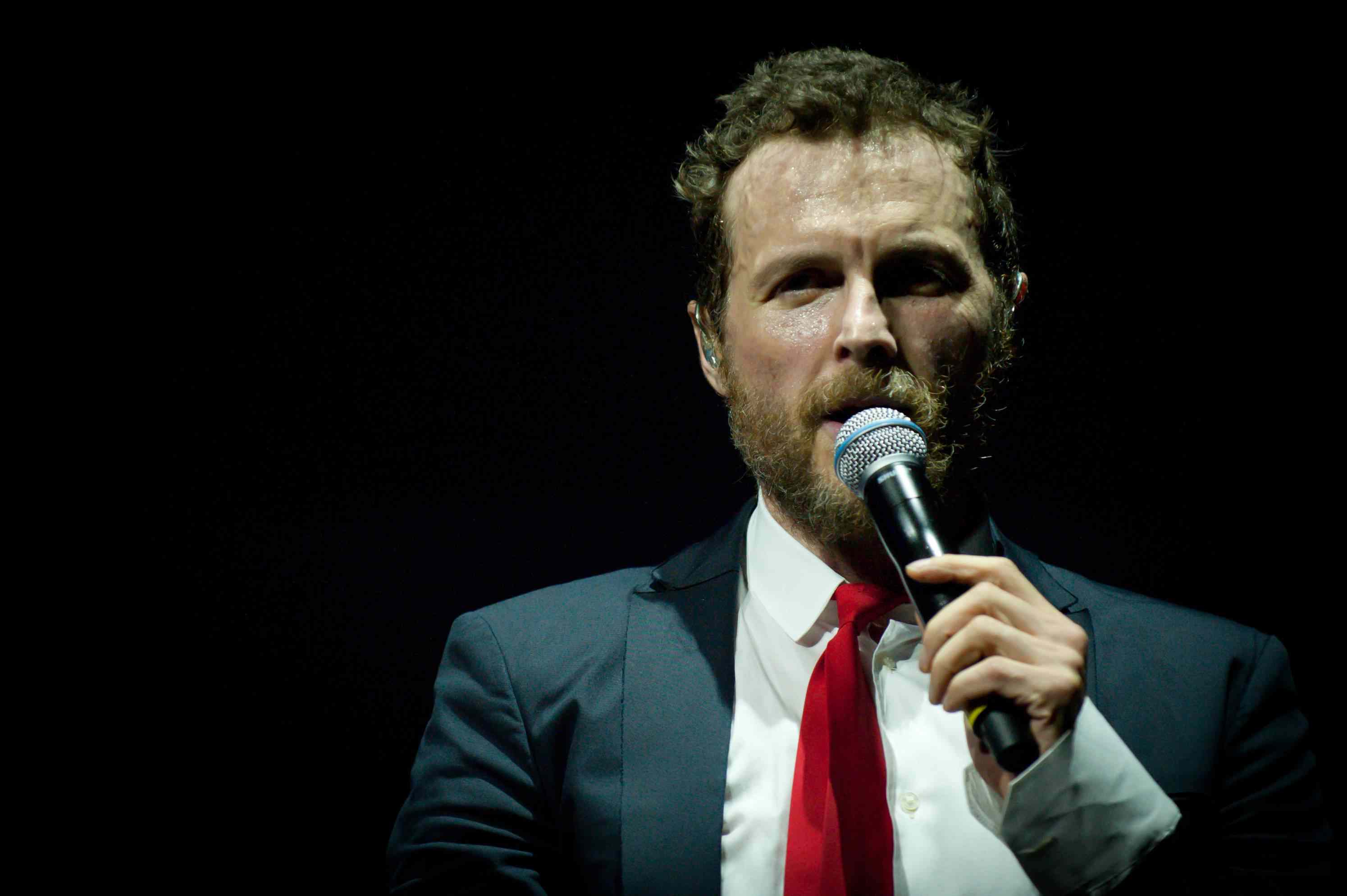 Lavoro gratis? Polemica web su Jovanotti a Firenze