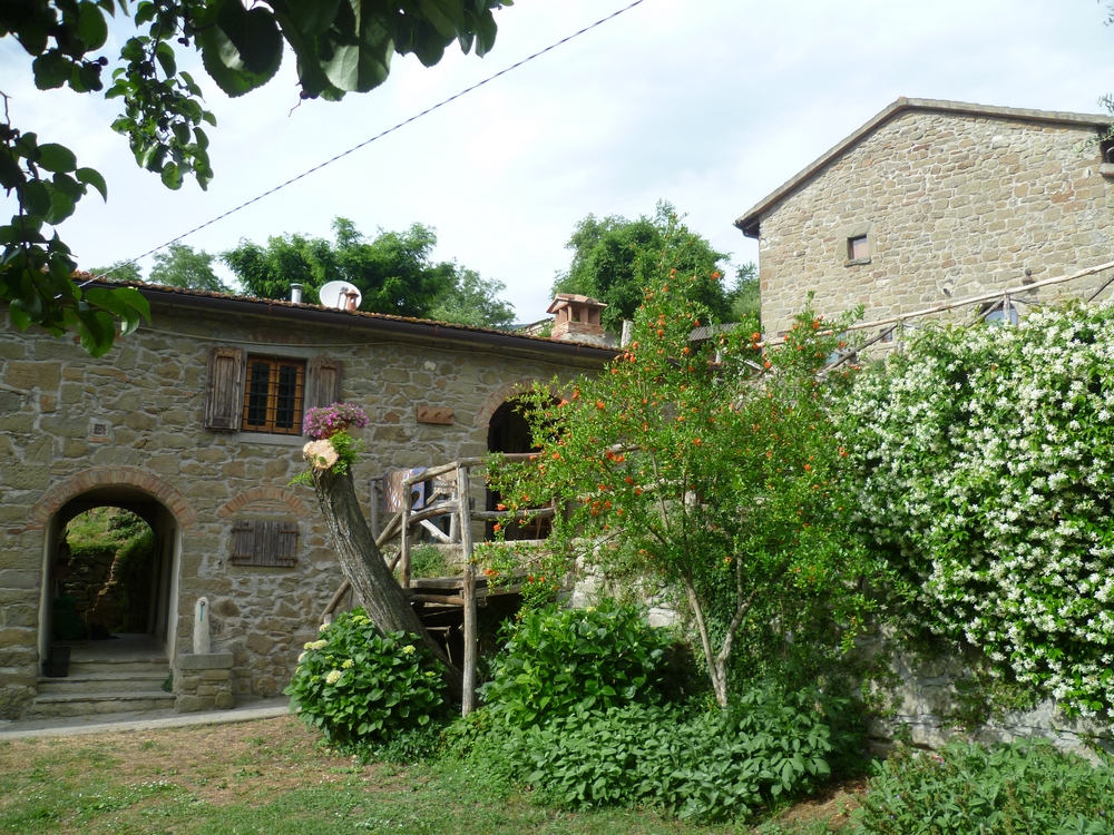 Rincine. Inaugurato il rifugio I Piani