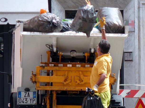 AERpoint Rufina. Calendaro e kit per la raccolta porta a porta