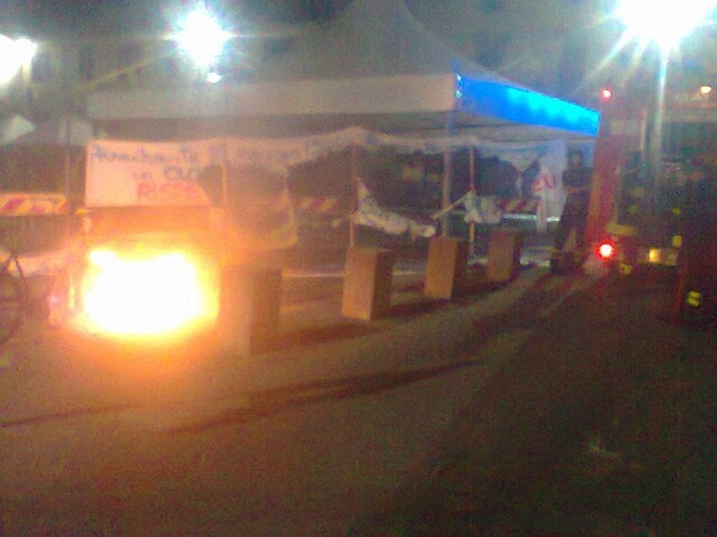 Attentato razzista intervengono i pompieri