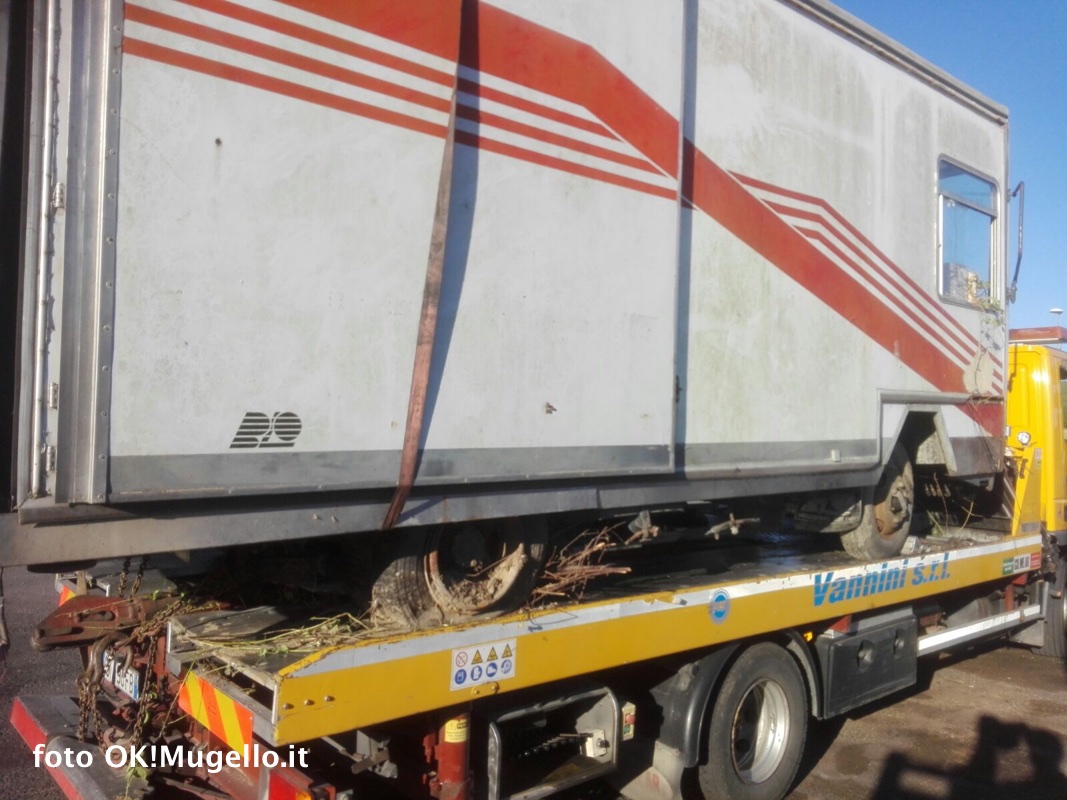 Rimozione autoveicoli abbandonati a San Godenzo e Londa