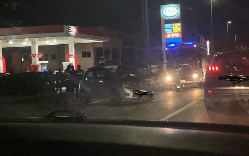 Incidente stradale benzinaio Sieci