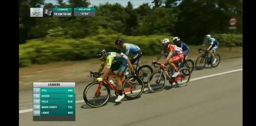 Il ciclista rufinese Alessandro Iacchi nel momento della ""fuga"",""Amedeo Tabini