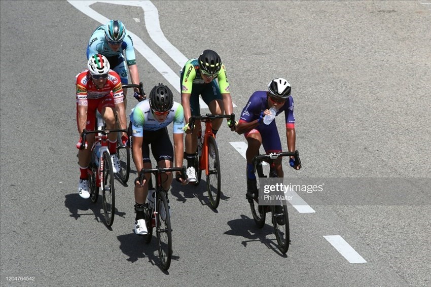Ciclista di Rufina Alessandro Iacchi in gara in Malesia
