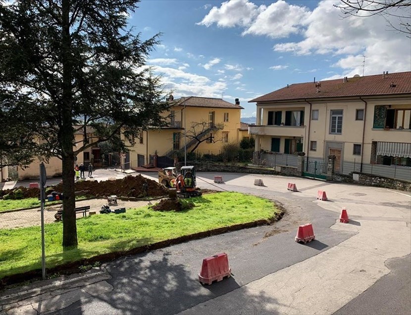 Lavori di asfaltatura a Rignano sull'Arno