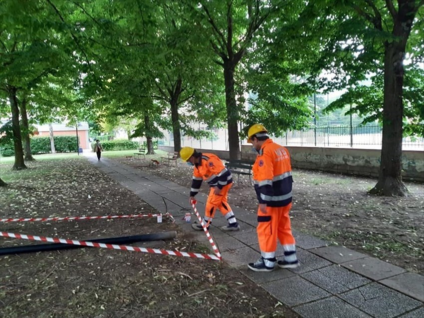 Raid vandalico ai giardini dell'oratorio a Rufina