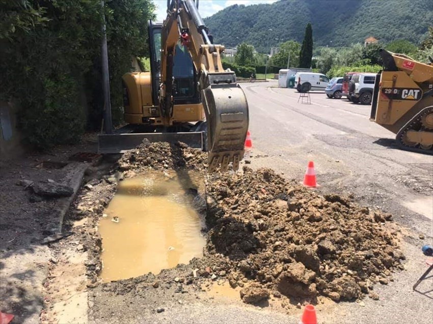 Rottura di una tubazione Acqua a Scopeti