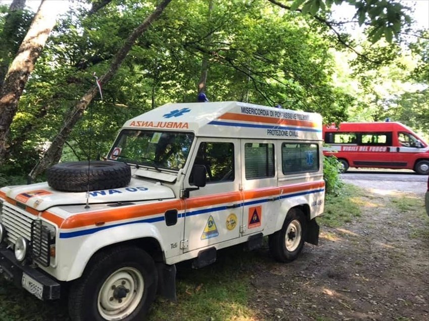 Ambulanza e vigili del fuoco, ricerche del disperso a San Godenzo