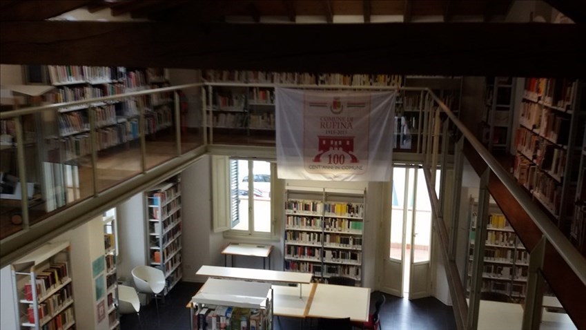 Biblioteca di Rufina