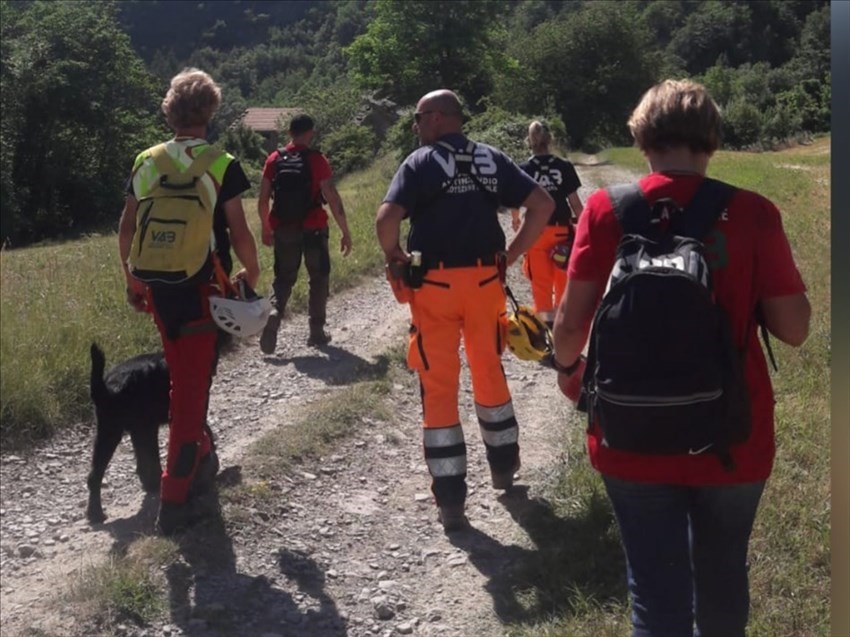 Ricerche di Vab Valdisieve del piccolo Nicola