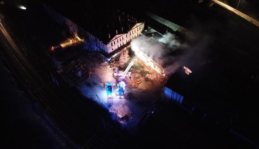 Incendio alla Brunelleschi dall'alto