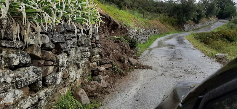 Condizioni attuali della strada di via del Palagio in Colognole