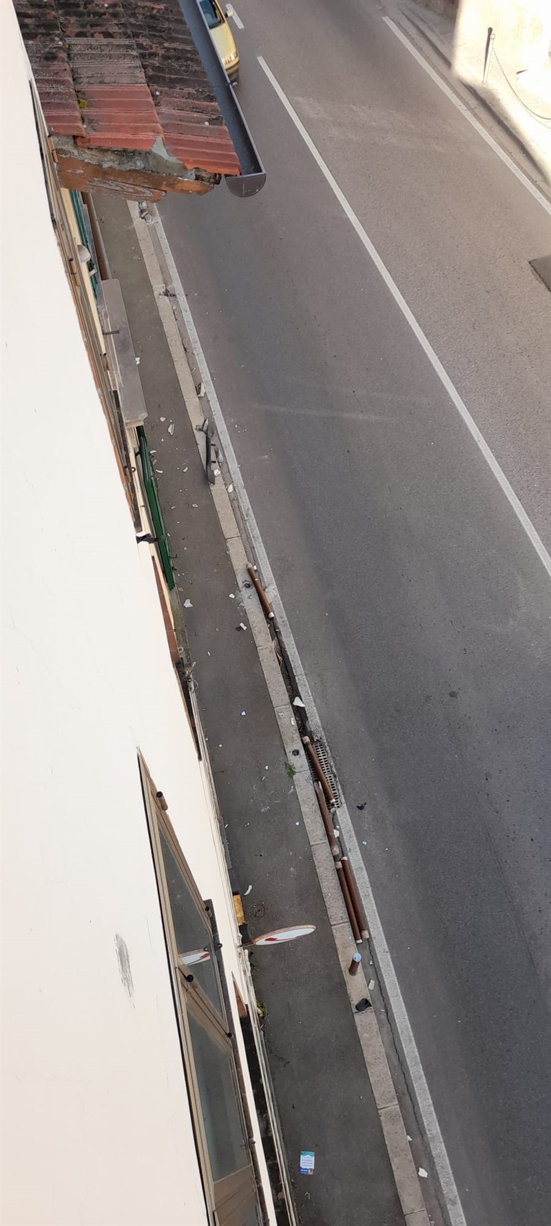 Foto del danno dall'alto in Via Aretina a Sieci di Sotto