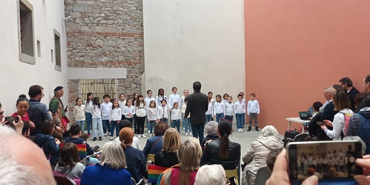Il Coro dei bambini della Scuola Giuntini di Pontassieve