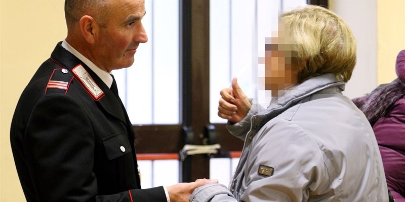 La donna truffata a Pelago assieme ad uno dei Carabinieri della Compagnia di Pontassieve
